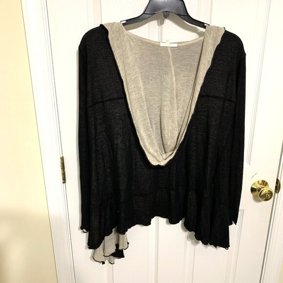 Matty M Jackets & Blazers - Two Tone Ruffle Cardigan/Jacket Hoodie. Black. Beige. Long Sleeve. Size M.